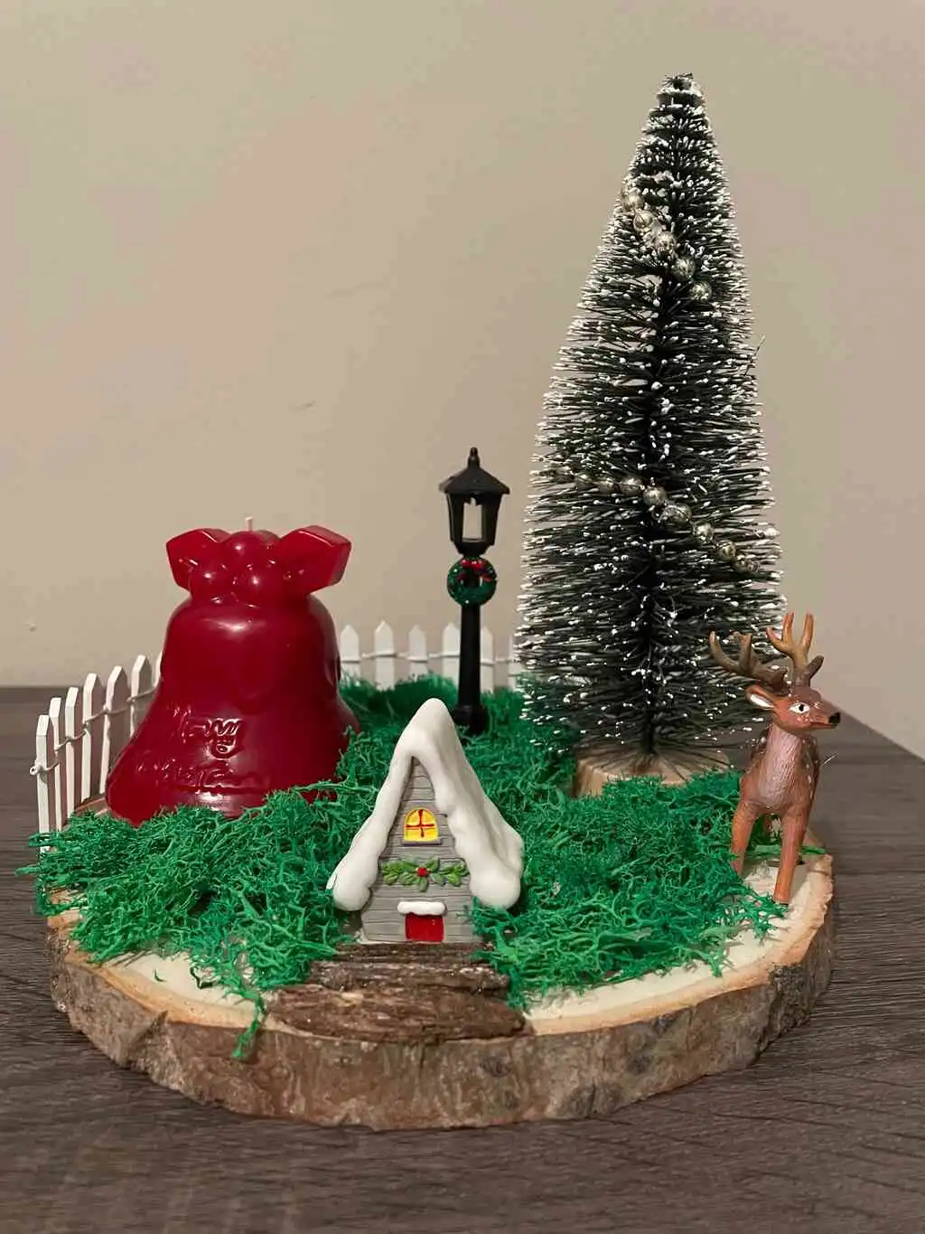 Scandinavian Christmas Centerpiece